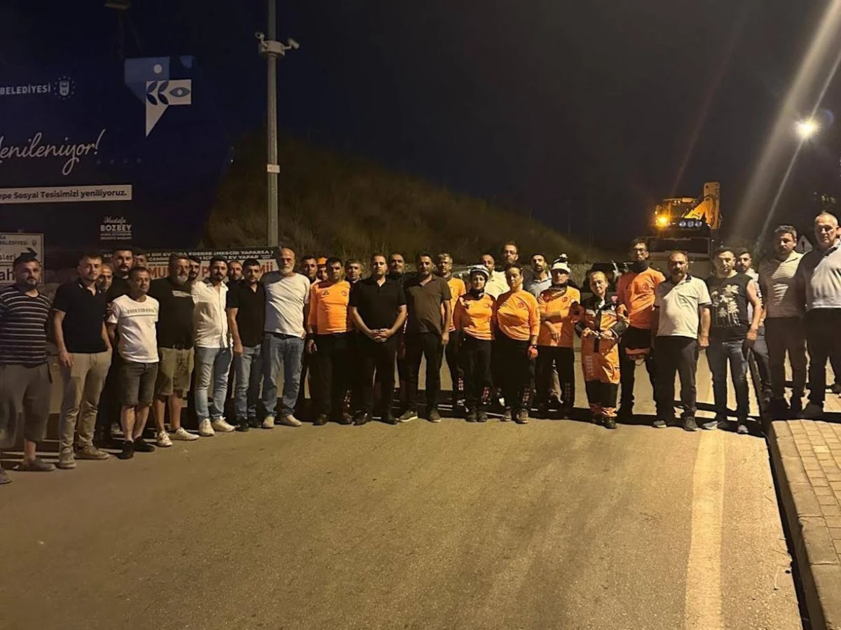 Gemlik Belediyesi, Bursa'daki Orman Yangınına Karşı Seferber Oldu