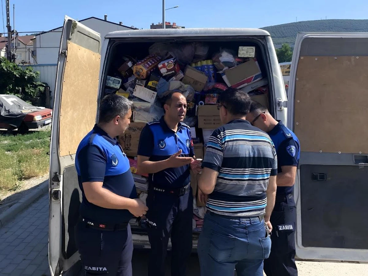Gemlik&rsquo;te Sağlıksız Gıda Deposuna Zabıta Baskını