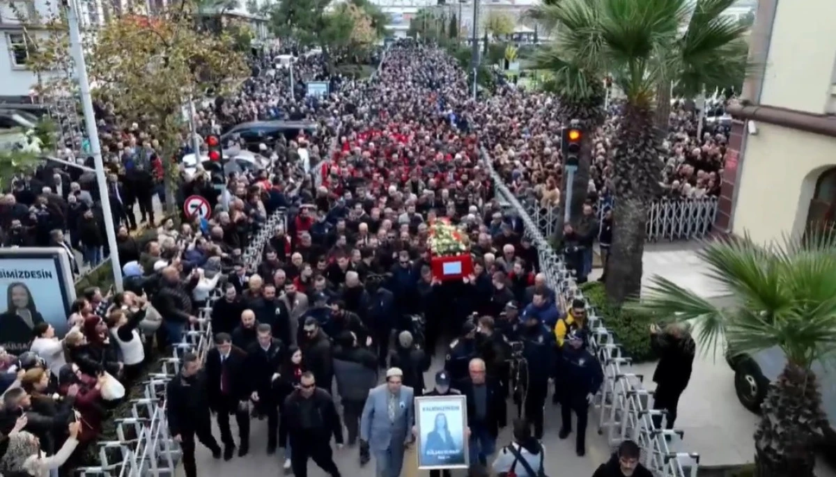 Gülşah Durbay son yolculuğuna uğurlandı