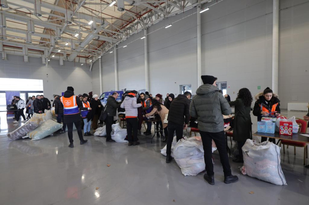 İBB AFET YARDIM KAMPANYASI BAŞLATTI