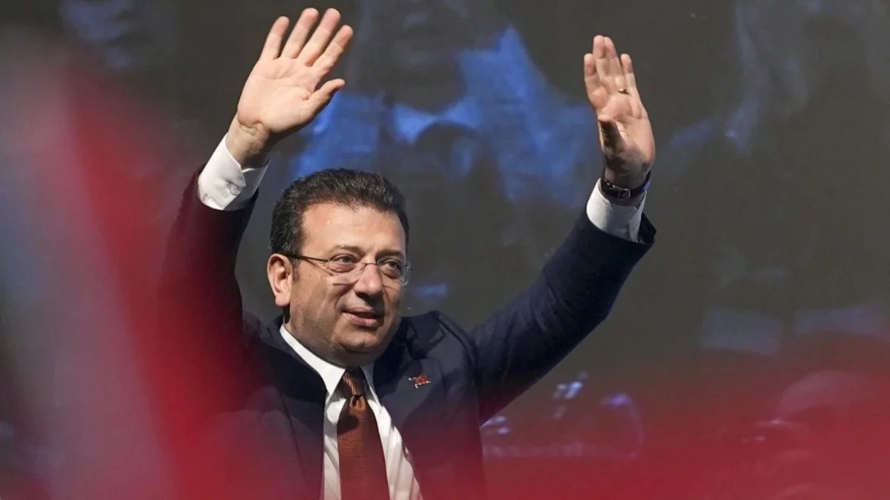 İBB davasında ikinci g&uuml;n: Ekrem İmamoğlu dahil 402 kişi hakim karşısında