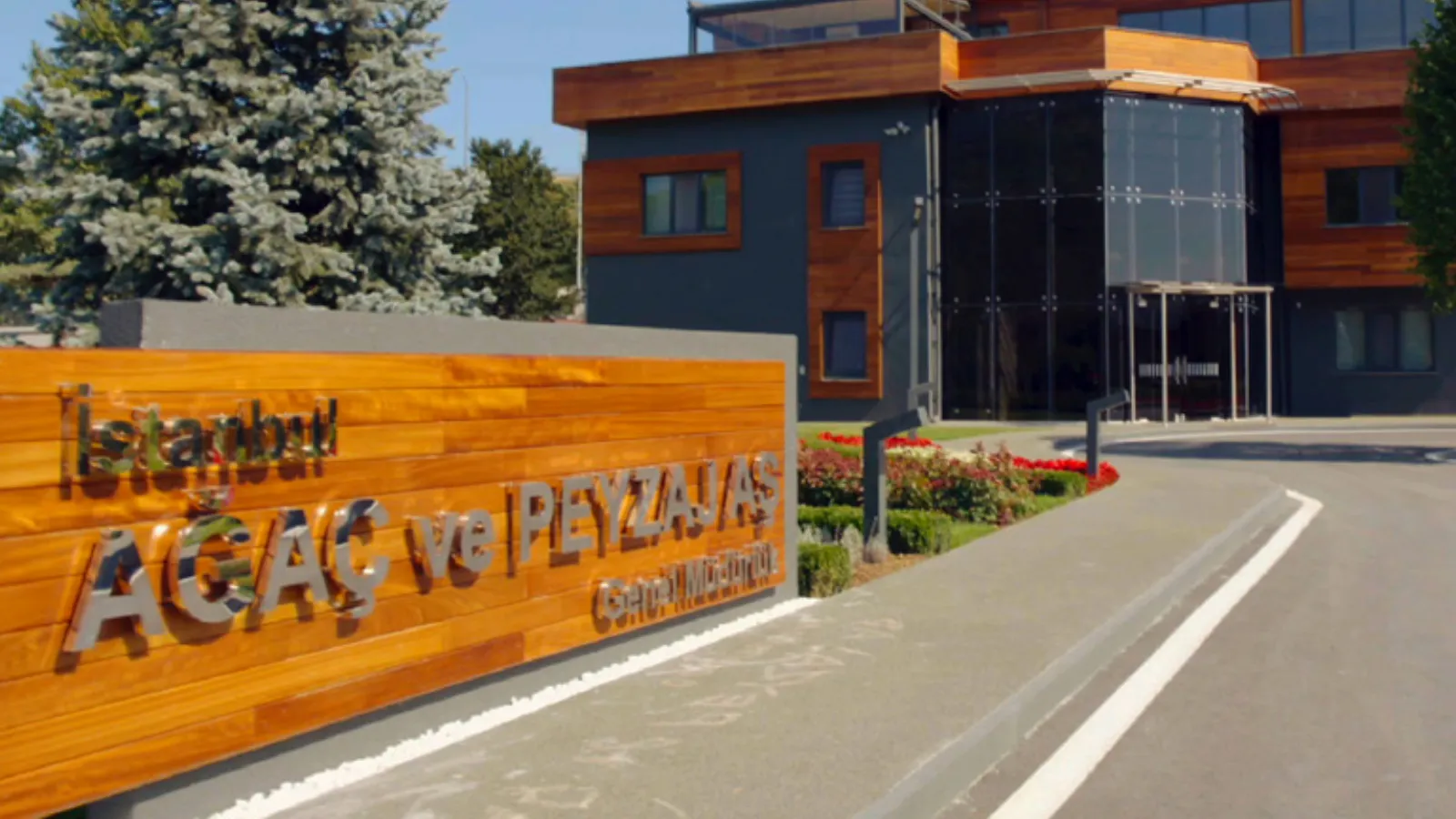 İBB soruşturmasında Ağa&ccedil; ve Peyzaj A.Ş.'ye operasyon: 12 kişi tutuklandı