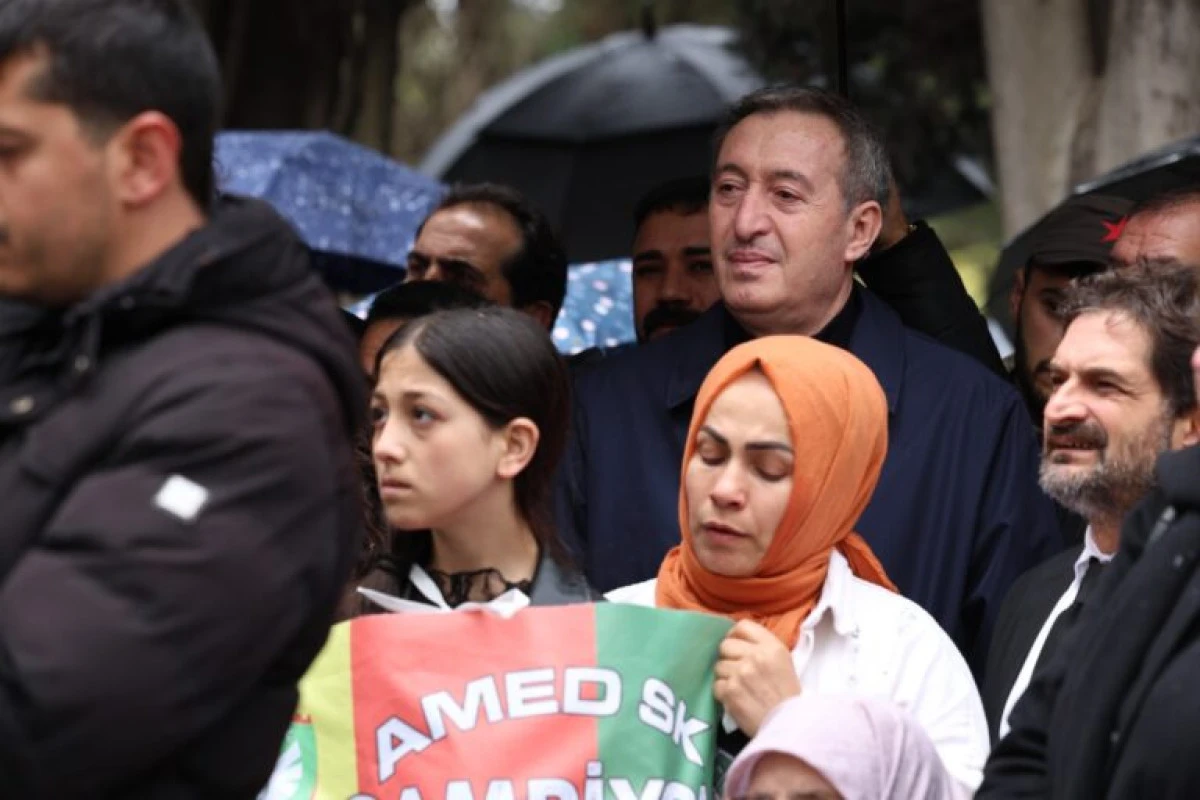 İstanbul&rsquo;da Sırrı S&uuml;reyya &Ouml;nder i&ccedil;in anma t&ouml;reni