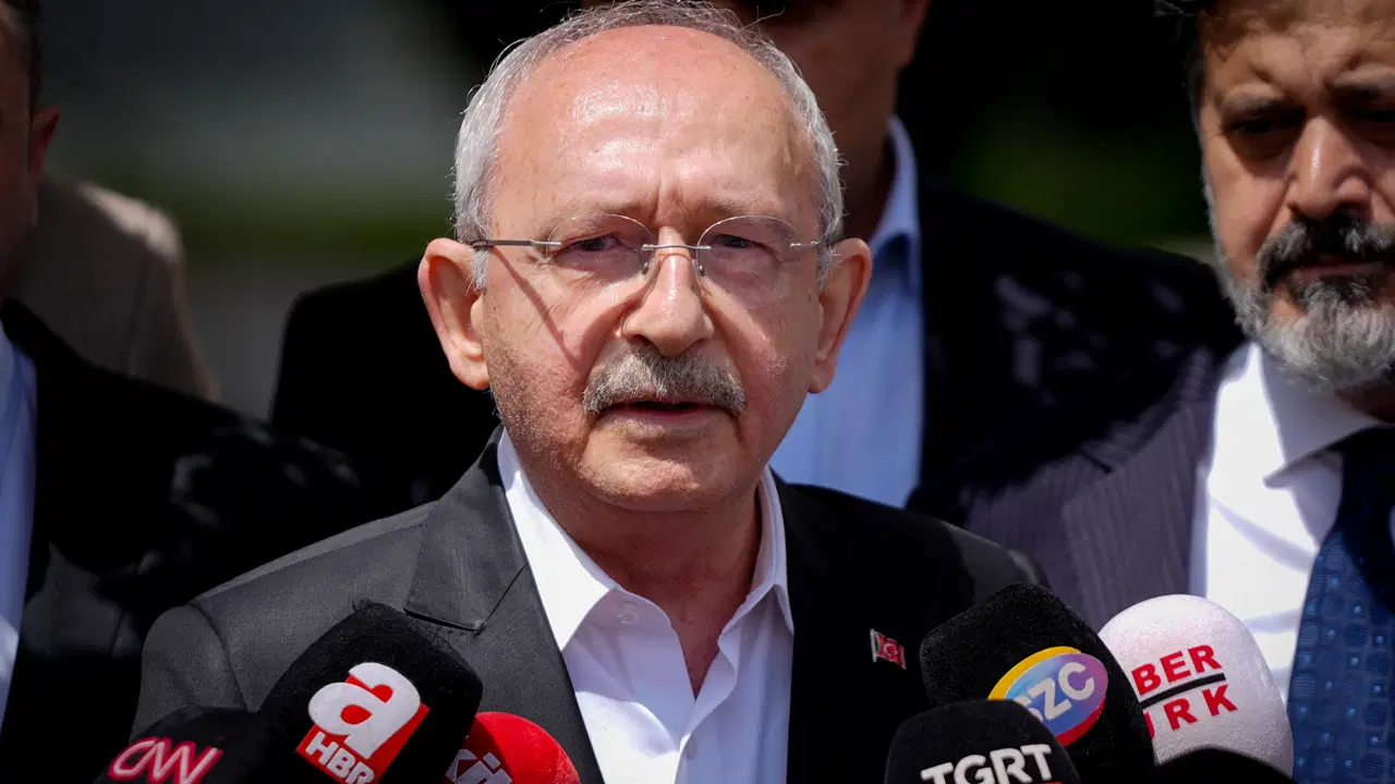 Kılı&ccedil;daroğlu'ndan Ekrem İmamoğlu ve &Ouml;zg&uuml;r &Ouml;zel hamlesi: 9 milletvekilinin dokunulmazlığı kaldırılır