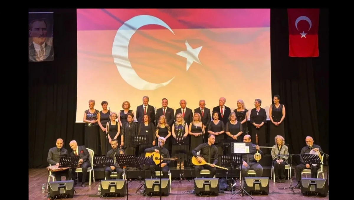 KMKB Halk Kürsüsü Derneği Atatürk'ün Sevdiği Şarkılar ve Türküler Konseri