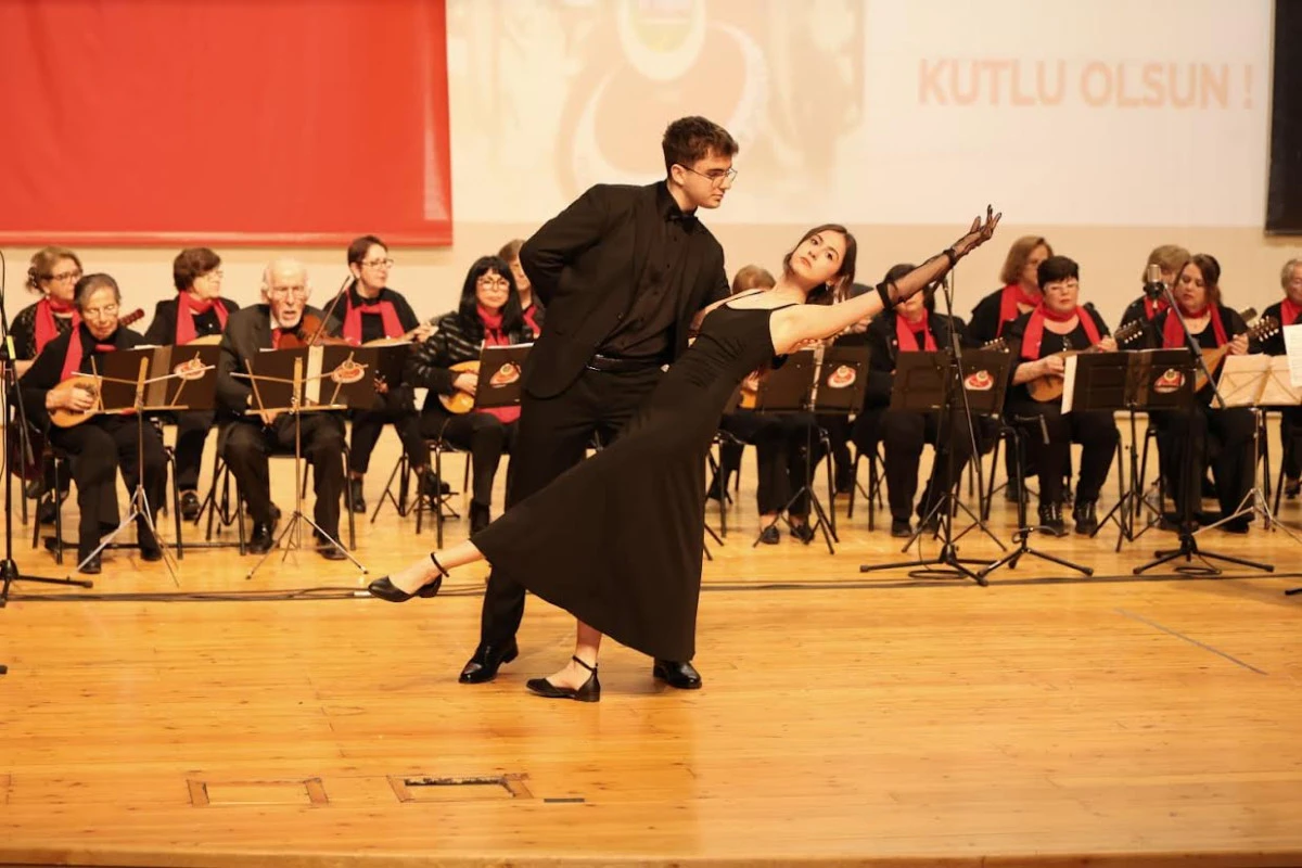 K&ouml;y Enstit&uuml;leri'nin 86. Yılında Aydınlanma Onur &Ouml;d&uuml;l&uuml; Sahibini Buldu