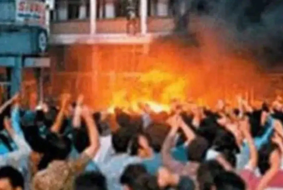 Madımak katliamının üzerinden 32 yıl geçti
