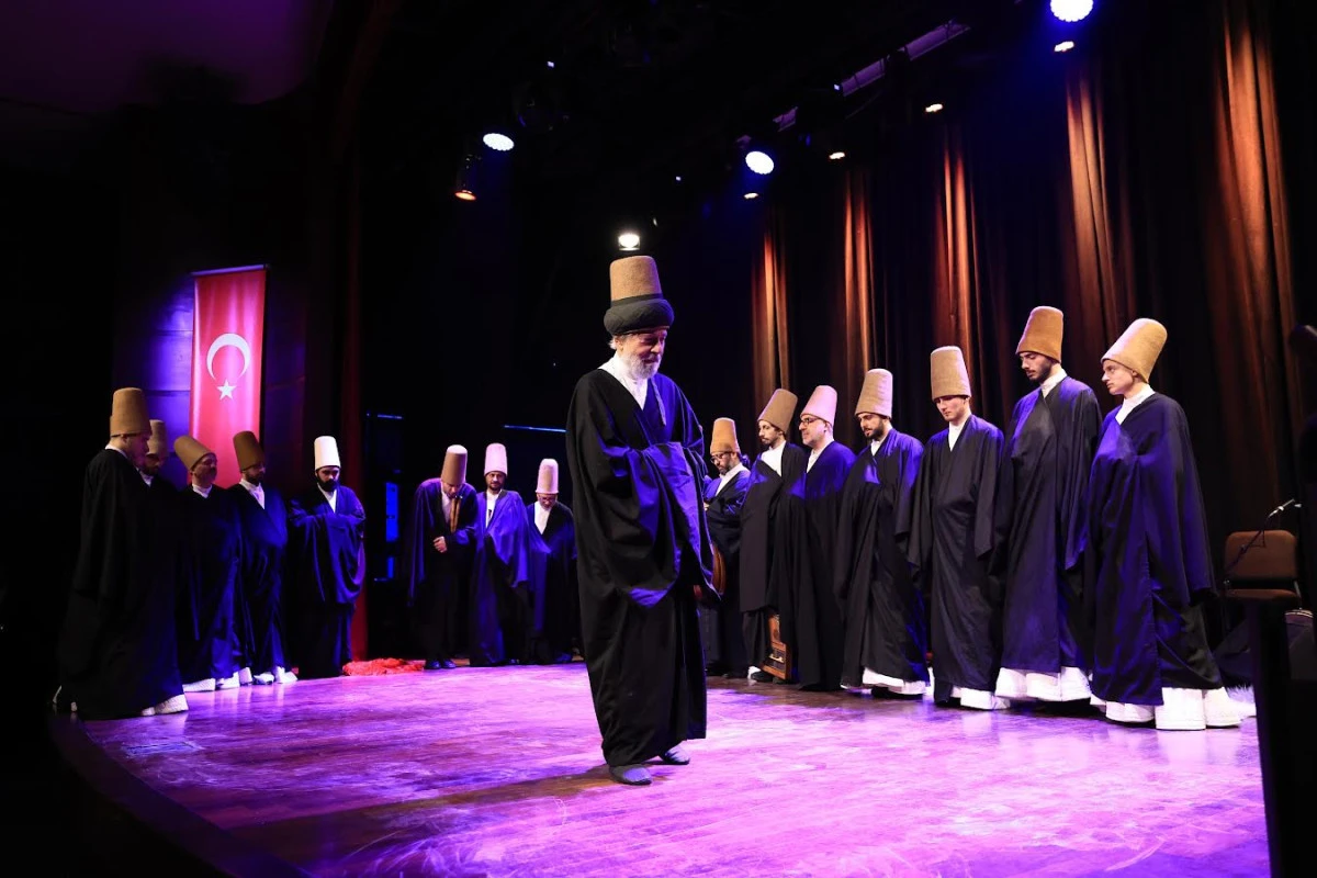 MEVLANA&rsquo;NIN 752 YILLIK &Ccedil;AĞRISI İSTANBUL&rsquo;DA YANKILANDI