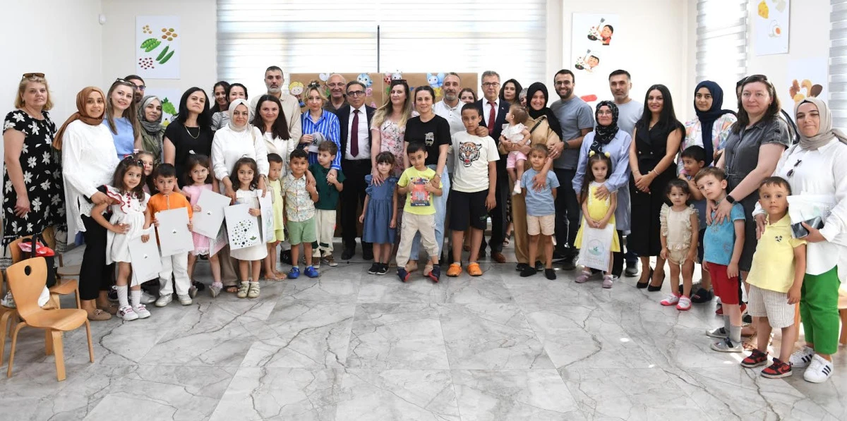 Minik öğrencilerin Osmangazi’de karne heyecanı