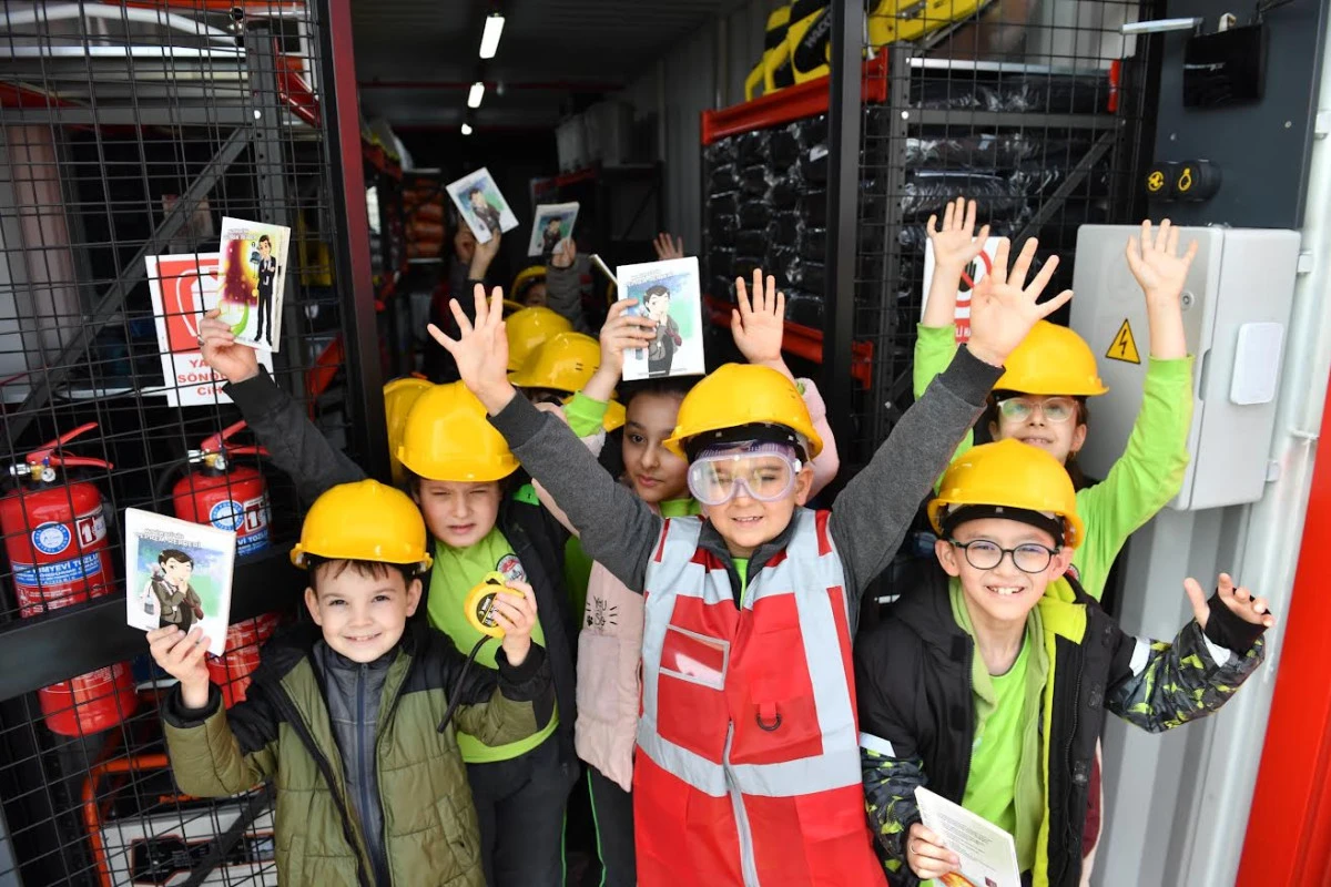 Osmangazi Belediyesi&rsquo;nden &Ccedil;ocuklara Afet Farkındalık Eğitimi