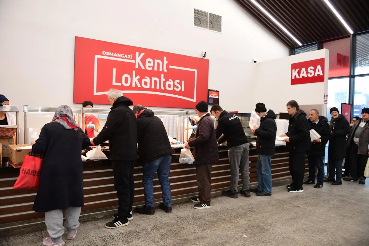 Osmangazi Belediyesi&rsquo;nden Ramazan&rsquo;da Kardeşlik Sofrası