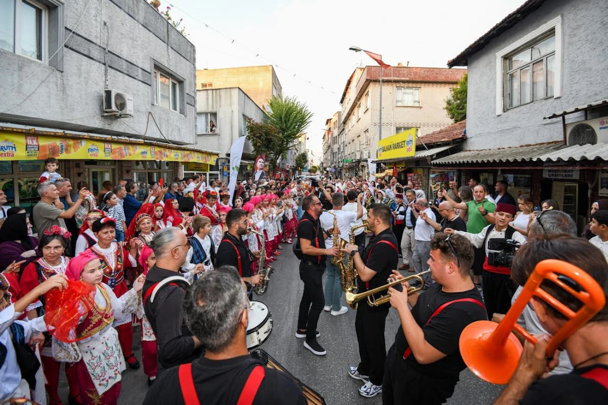 Osmangazi&rsquo;de Uluslararası Balkan Festivali Başladı