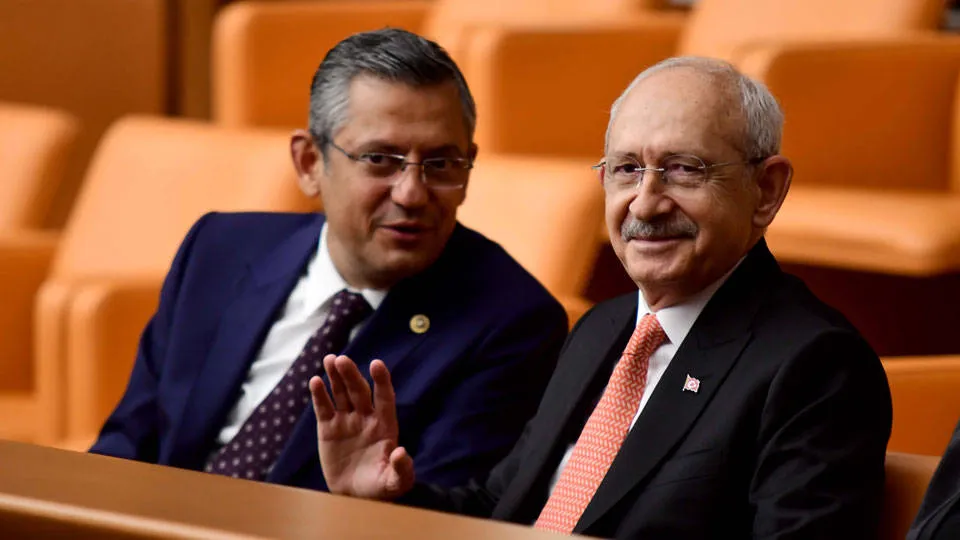&Ouml;zel ve Kılı&ccedil;daroğlu kurultay pazarlığı 8 saat s&uuml;rd&uuml;, Kılı&ccedil;daroğlu son anda masadan kalktı