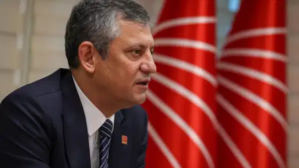 &Ouml;zel&rsquo;den mesaj: &lsquo;Muhalefet d&ouml;nemi bizim i&ccedil;in kapanmıştır&rsquo;