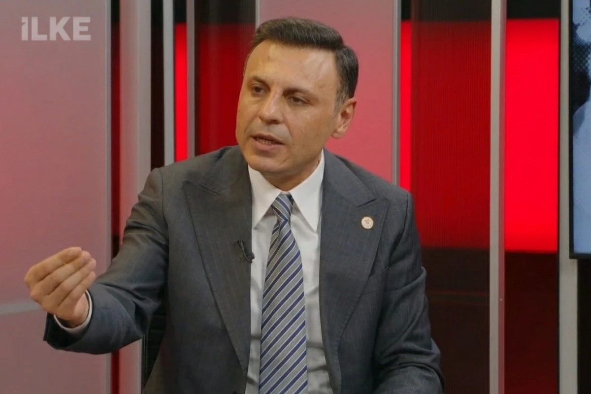 &Ouml;zg&uuml;r &Ccedil;elik: K&uuml;rt sorununun &ccedil;&ouml;z&uuml;m&uuml; i&ccedil;in yine masalar kurulacak, toplumsallaştırılacak