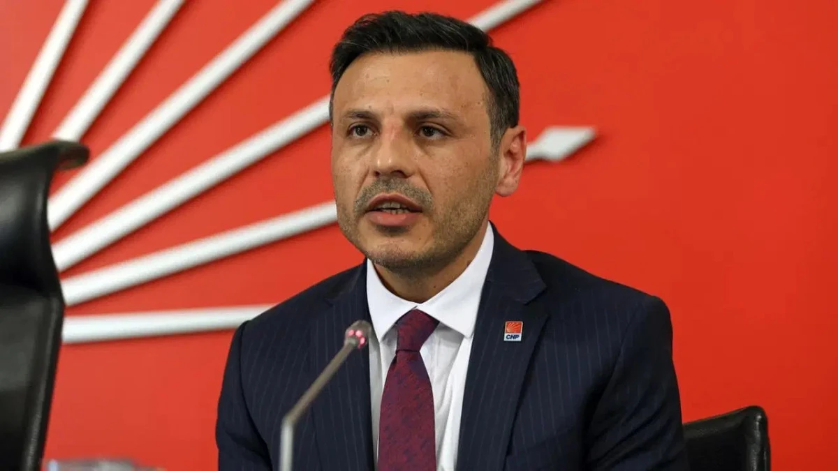 Özgür Çelik'ten '19 Mart' göndermesi: 'Darbe girişimini ülke geneline yaymaya karar verdiler'