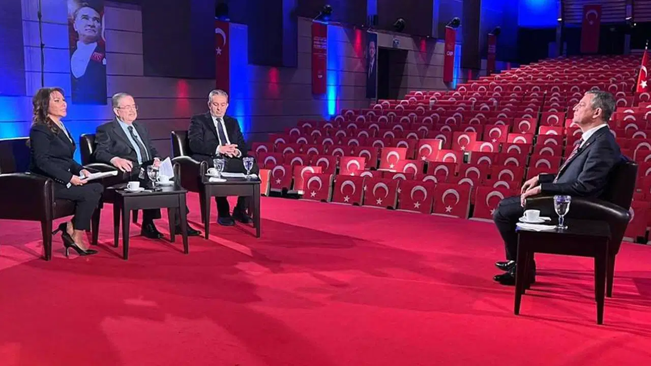 &Ouml;zg&uuml;r &Ouml;zel canlı yayında oy oranlarını a&ccedil;ıkladı