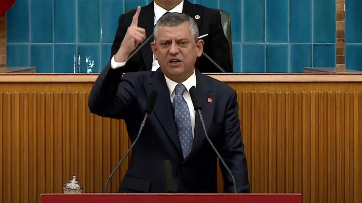 Özgür Özel CHP Grup Toplantısı'nda: Erdoğan'ı, Bahçeli'yi ve yandaş medyayı bombaladı
