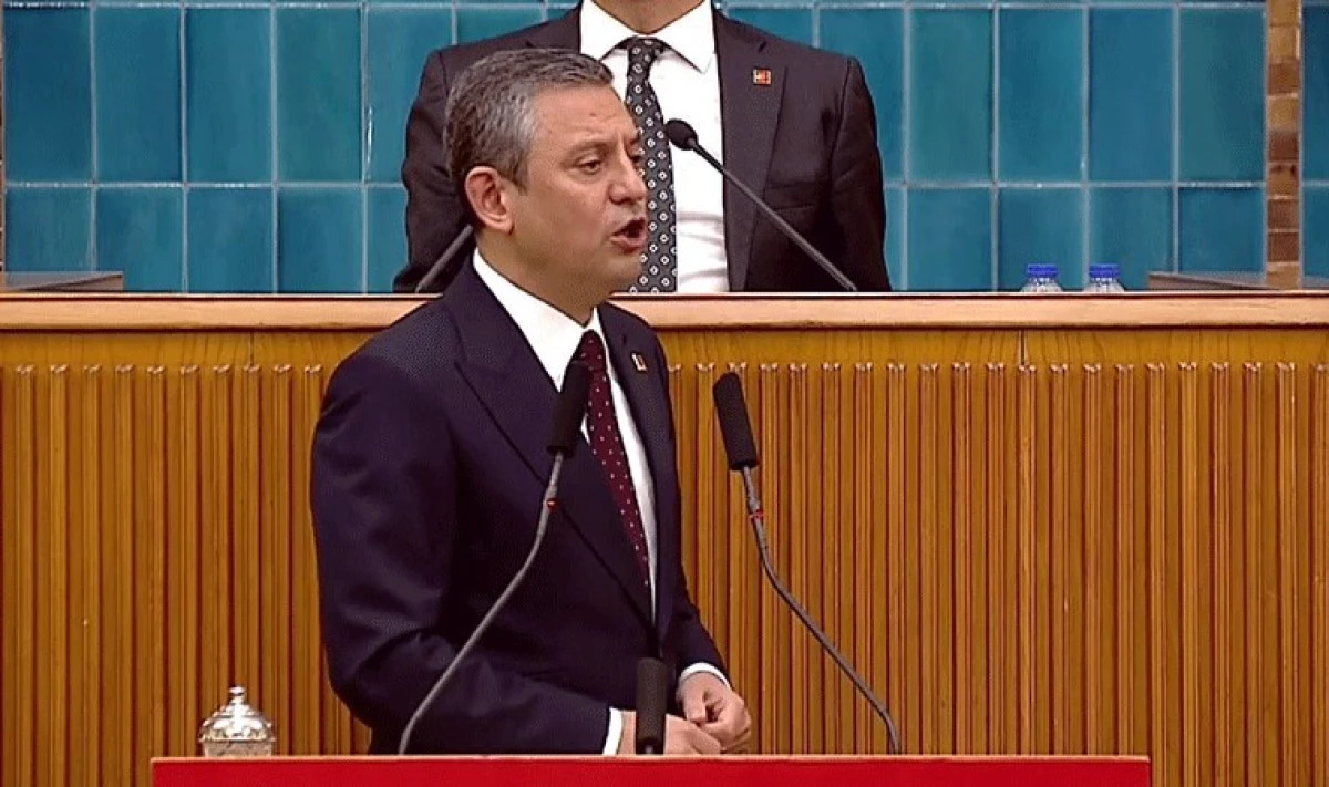 Özgür Özel'den DEM'e yeni 'cellat' mesajı