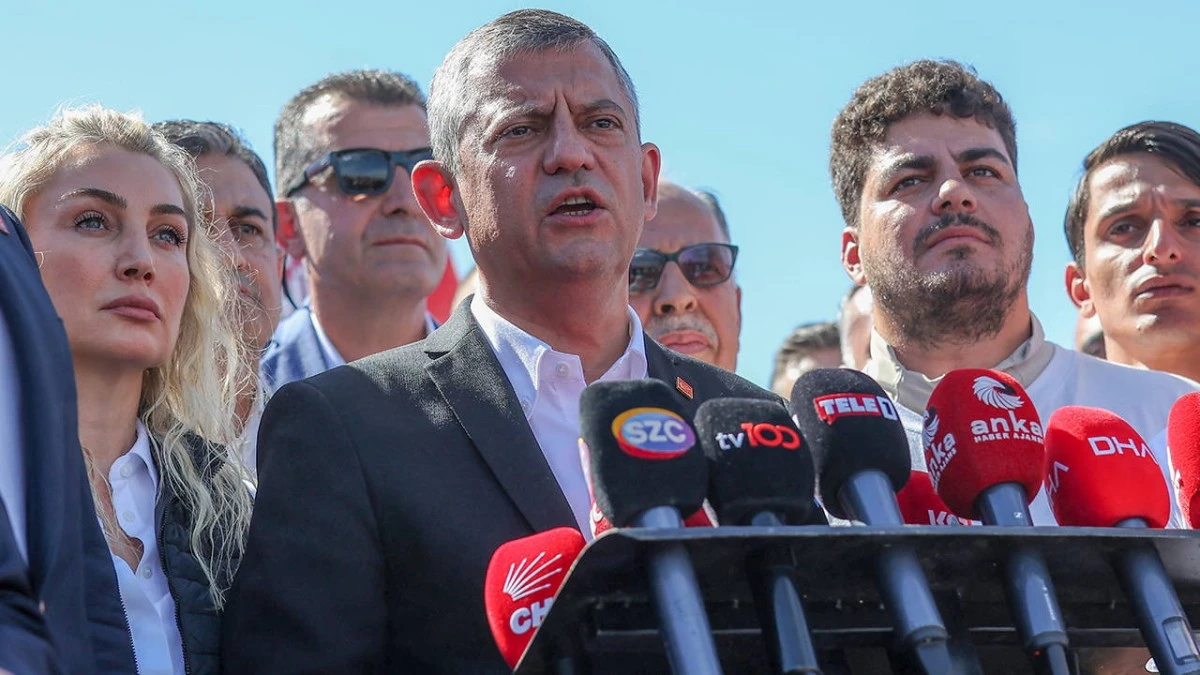 Özgür Özel'den, Erdoğan'a sert sözler: 'Akın akın itibar suikastı yapıyor!'