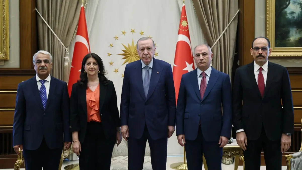 Saray'da Erdoğan-DEM Parti heyeti zirvesi: Görüşme 1 saat sürdü