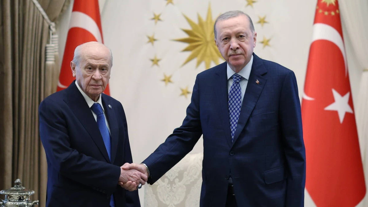 Saray'da s&uuml;rpriz g&ouml;r&uuml;şme: Erdoğan ve Bah&ccedil;eli bir araya geldi