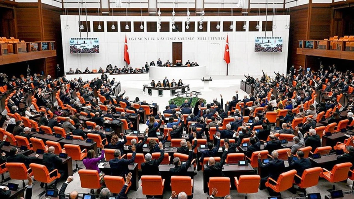 TBMM'de bu hafta: G&uuml;ndemde hangi konu başlıkları var?