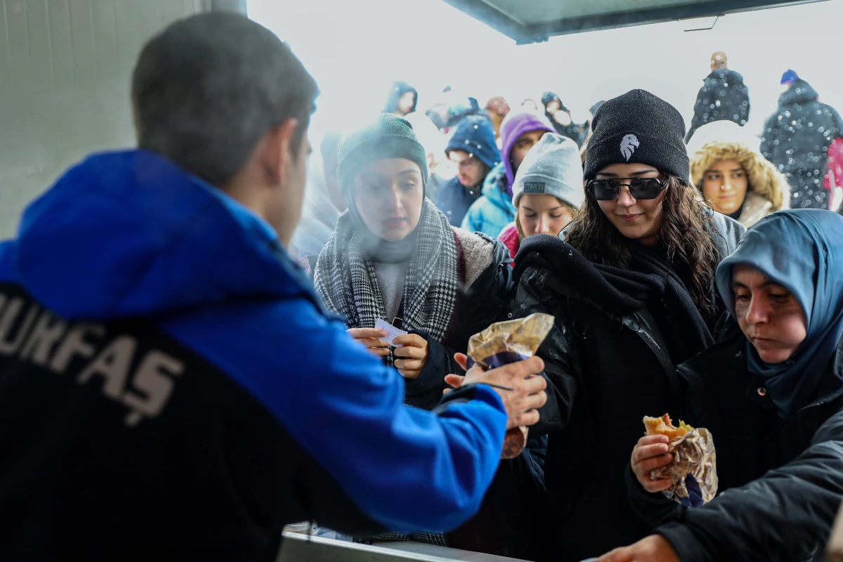 Uludağ zirvesinde Gen&ccedil;lik Buluşması