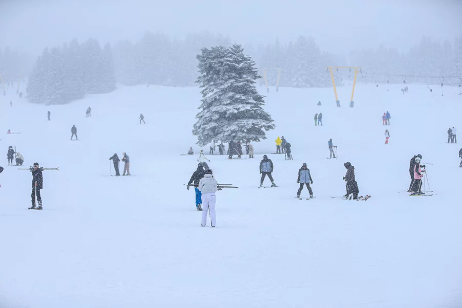 Uludağ'da kar kalınlığı 1,5 metreye yaklaştı