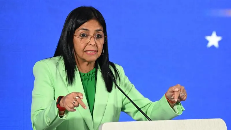 Venezeula'nın yeni lideri Delcy Rodriguez yemin ederek g&ouml;reve başladı