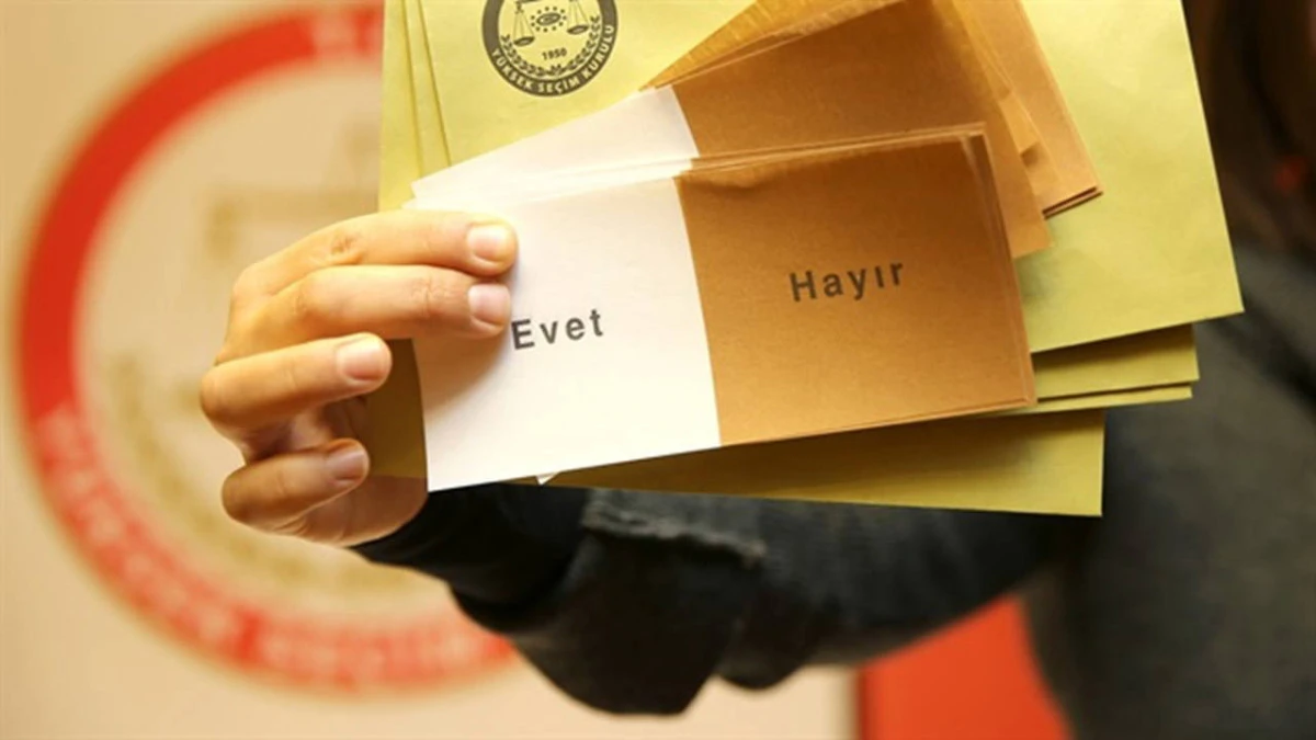 Yenilik Partisi, 16 Nisan anayasa referandumunun iptali için yargıya başvurdu